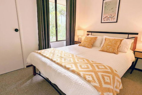 Relaxing Home Close To Nature - Accommodation Mooloolaba 2