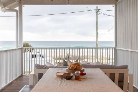 Rigi On Currumbin Beach - Accommodation Mooloolaba 1