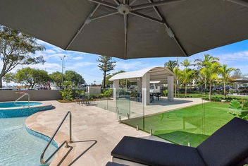 Riverdance Apt. 7 with Accommodation Mooloolaba