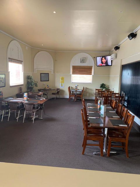 Riverside Hotel - Accommodation Mooloolaba 3