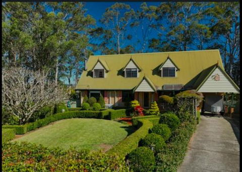 Riverside Vintage Home - Accommodation Mooloolaba 0