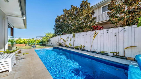Riviera - Pool & Quick Walk To Centre - Accommodation Mooloolaba 1