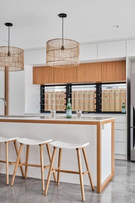 Sanctuary Spaces - Lomani Eleven - Accommodation Mooloolaba 3
