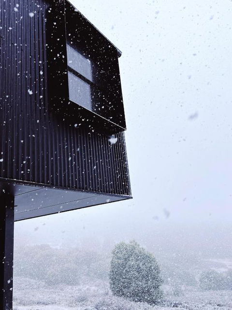 Roam Merrijig - Luxury Stay With Mountain Views - Foothills Of Mt Buller - Accommodation Mooloolaba 3