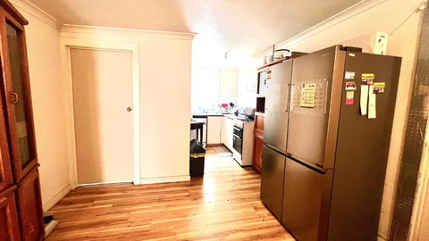 Room Near To Melbourne Airport & Train Station - Accommodation Mooloolaba 2