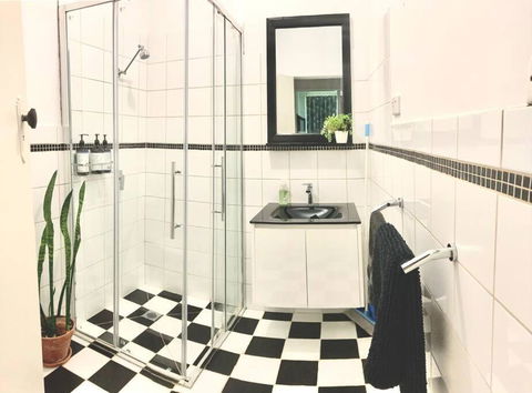 Rose End Cozy Apartment - Accommodation Mooloolaba 3
