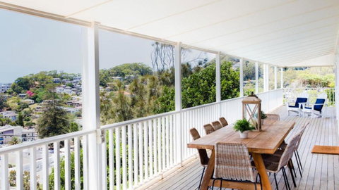 Salt Deck - The Upper Deck Accom Holiday - Accommodation Mooloolaba 3