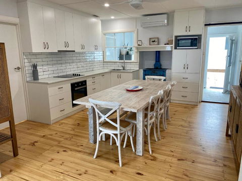 Salty Dog - Accommodation Mooloolaba 1