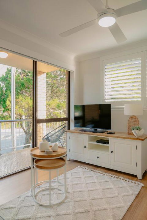 Sanctuary Court Unit 4 - Accommodation Mooloolaba 1