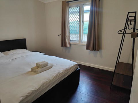 S&S Guest House - Accommodation Mooloolaba 0