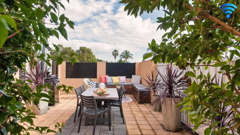 Sandcastle Shores - Accommodation Mooloolaba 0