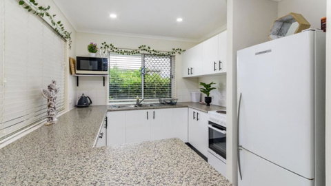 Sandstone Cove At Sandstone Point - Accommodation Mooloolaba 2