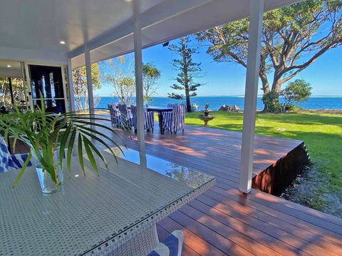 SANDY SHORES - Accommodation Mooloolaba 1