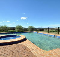 Beggars Bridge Vineyard Homestead w/ pool  wifi  tennis  vineyard - Accommodation Mooloolaba