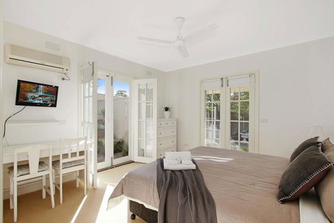 Bella House - Accommodation Mooloolaba 2