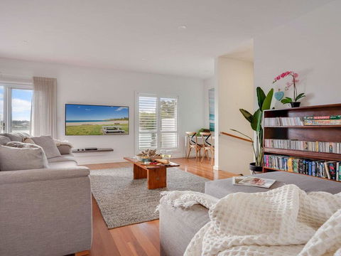 Bella K - Style, Comfort And Location - Accommodation Mooloolaba 0