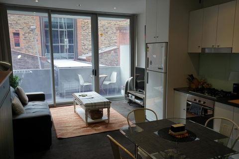 Bent St Apartments 2 - Accommodation Mooloolaba 1