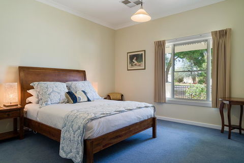 Berkeley Street Townhouse - Accommodation Mooloolaba 2