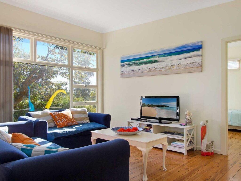 Lake Conjola NSW Accommodation Mooloolaba