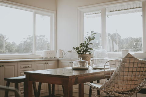 Blacksmiths Cottage - Accommodation Mooloolaba 3