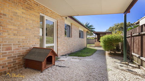 Blue Fish - 41 Boulder Bay Road - Accommodation Mooloolaba 0