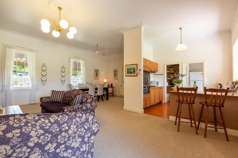 Bluebush Estate - Accommodation Mooloolaba 2