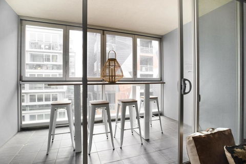 Boho On Morphett-In The Heart Of The CBD - Wifi - Nespresso - Netflix - Accommodation Mooloolaba 2