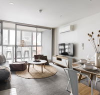 Boho on Morphett-In the heart of the CBD - Wifi - Nespresso - Netflix - Accommodation Mooloolaba