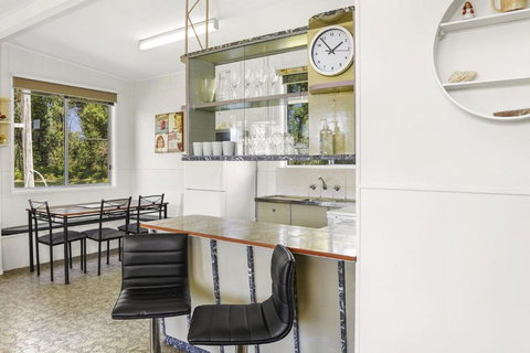 Waratah Cottage - Accommodation Mooloolaba 3