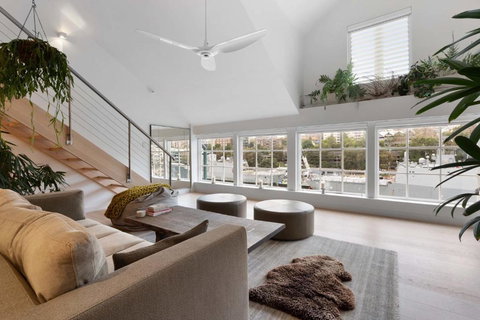 Wharf Loft - Accommodation Mooloolaba 2