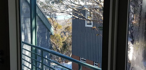 Whistler 3 - Accommodation Mooloolaba 0