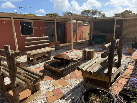 Woody House - Accommodation Mooloolaba 3