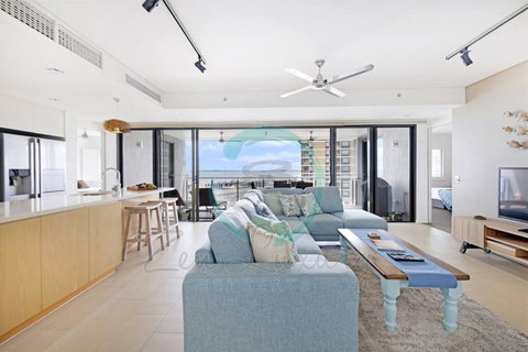ZEN PARADISE - 2-BR Waterfront Ocean View Retreat - Accommodation Mooloolaba 0