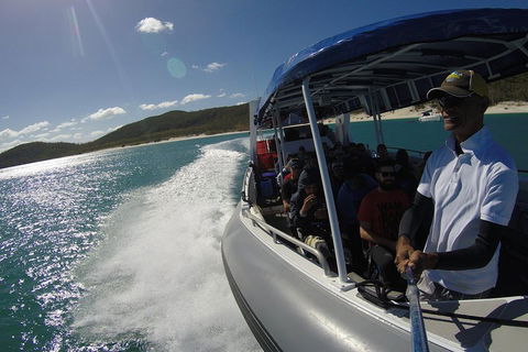 Whitehaven Beach Day Tour With Snorkel In Whitsundays Island - Accommodation Mooloolaba 2
