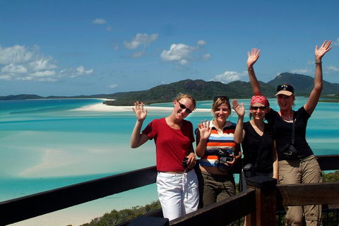 Whitehaven Beach Sailing And Snorkeling Cruise - Accommodation Mooloolaba 4
