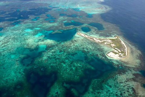 Pink Lake + Abrolhos Islands Scenic Flight - Accommodation Mooloolaba 5