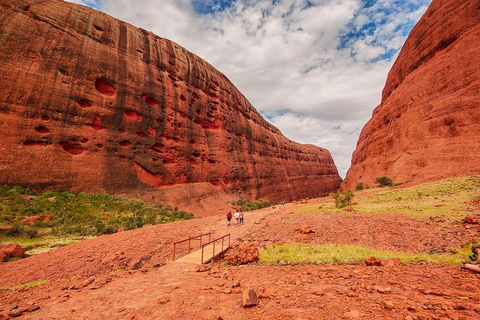 Kata Tjuta Sunrise And Valley Of The Winds Half-Day Trip - Accommodation Mooloolaba 3