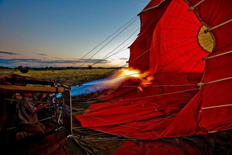 Early Morning Ballooning In Alice Springs - Accommodation Mooloolaba 0