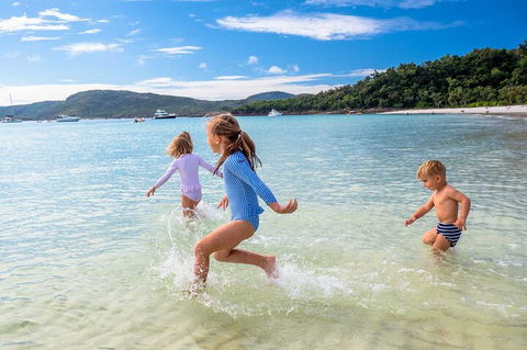 Whitehaven Beach And Daydream Island Cruise - Accommodation Mooloolaba 3