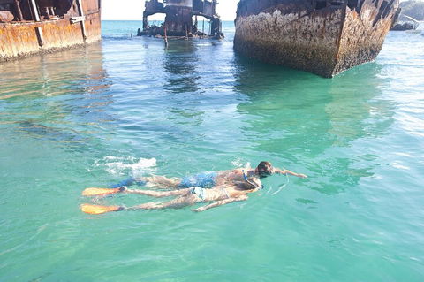 Adventure Moreton Island Wrecks Adventure Package - Accommodation Mooloolaba 2