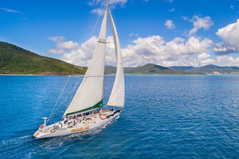 2-Night Whitsundays Sailing Cruise Incl. Whitehaven Beach & Great Barrier Reef - Accommodation Mooloolaba 3
