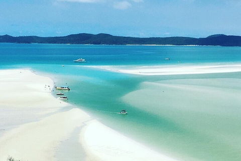 2-Night Whitsundays Sailing Cruise Incl. Whitehaven Beach & Great Barrier Reef - Accommodation Mooloolaba 5