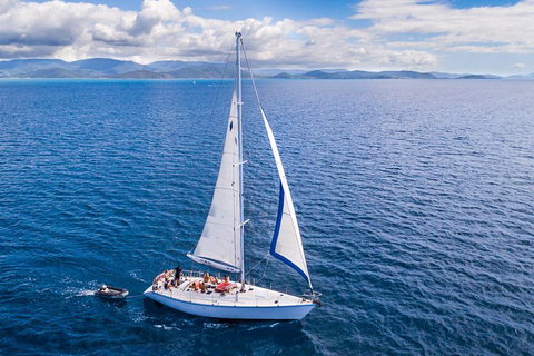 2 Night Small Group Whitsundays Sailing Adventure Aboard Mandrake - Accommodation Mooloolaba 3