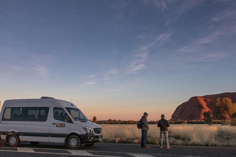 Highlights Of Uluru Including Sunrise And Breakfast - Accommodation Mooloolaba 2