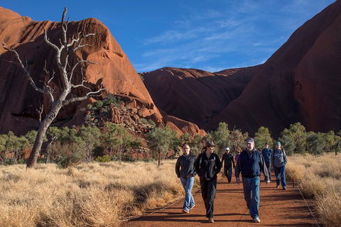 Highlights Of Uluru Including Sunrise And Breakfast - Accommodation Mooloolaba 3