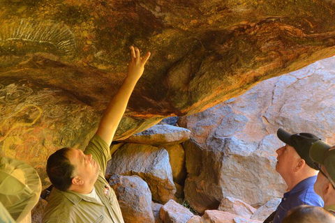 Uluru Small Group Tour Including Sunset - Accommodation Mooloolaba 1