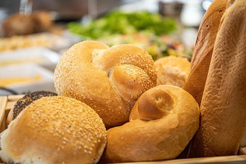 Dinner Buffet Cruise On The Gold Coast - Accommodation Mooloolaba 3