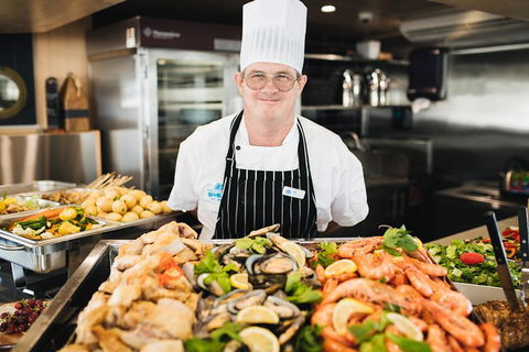 Dinner Buffet Cruise On The Gold Coast - Accommodation Mooloolaba 4