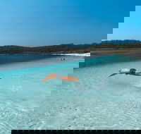Lake McKenzie Full-Day Tour with Lunch from Hervey Bay - Accommodation Mooloolaba
