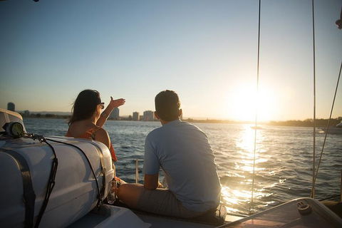 Gold Coast Sunset Cruise With Sparkling Wine & Nibbles Platter - Accommodation Mooloolaba 2